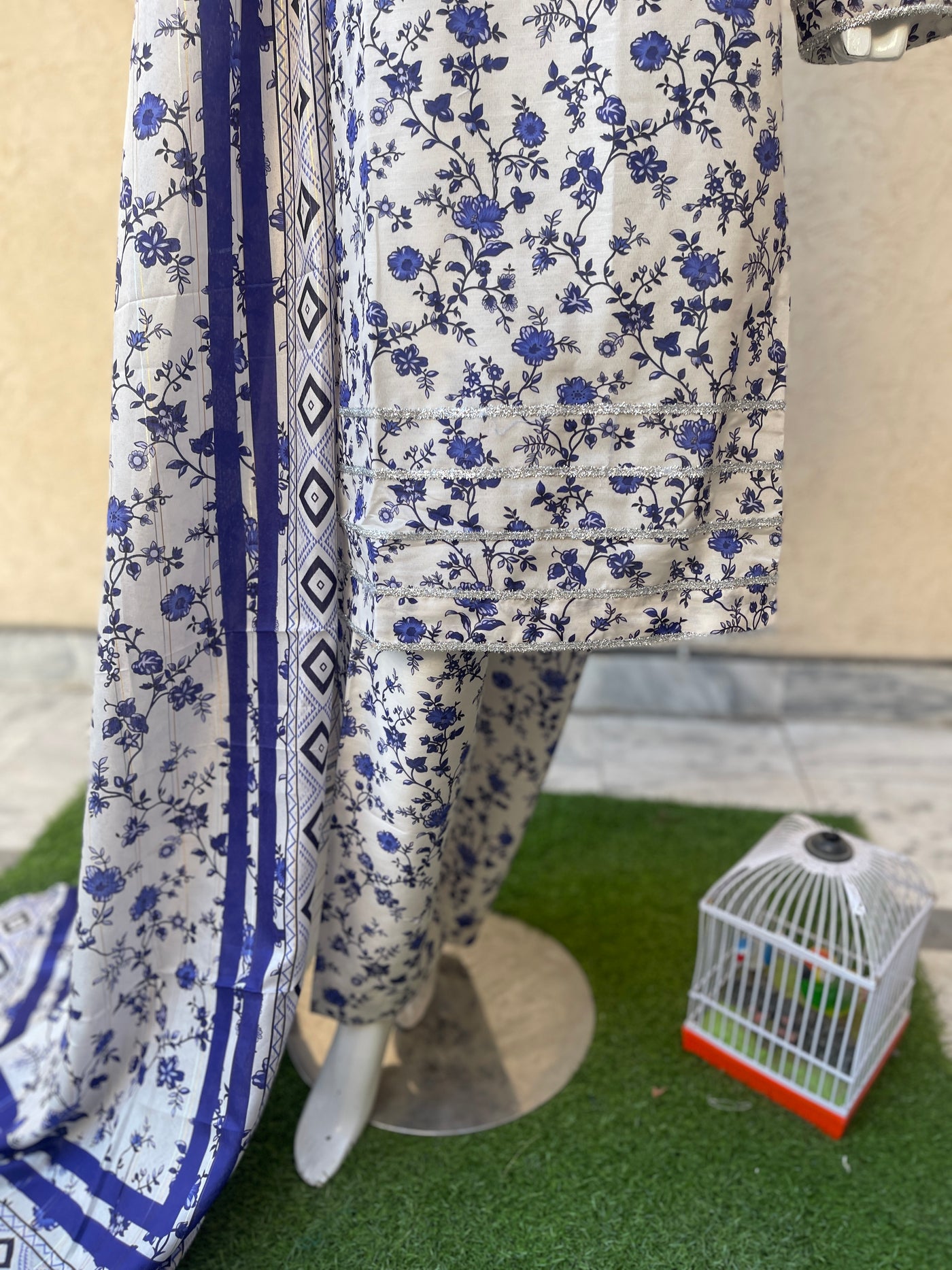 Summer Blossoms: 3-Piece Printed Lawn stitched  - 2 - LL0867