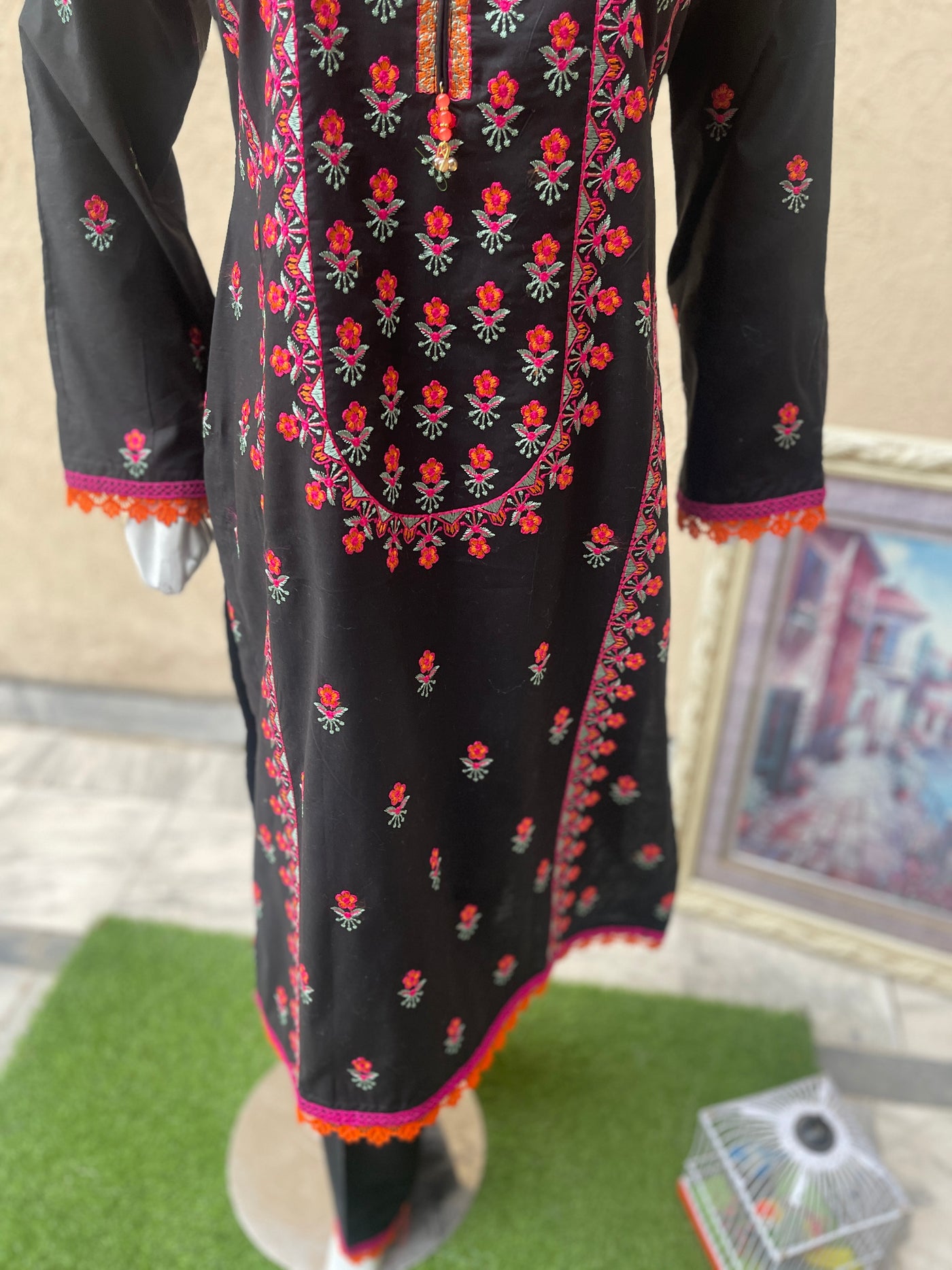 2-Piece Black Embroidered Lawn Suit - LL0858