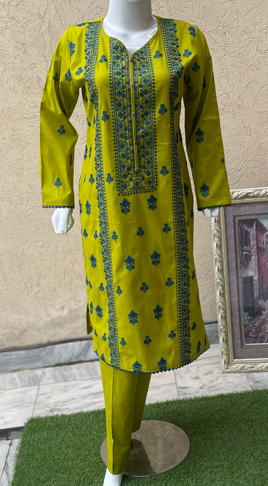 2-Piece Yellow Embroidered Lawn Suit - LL0860